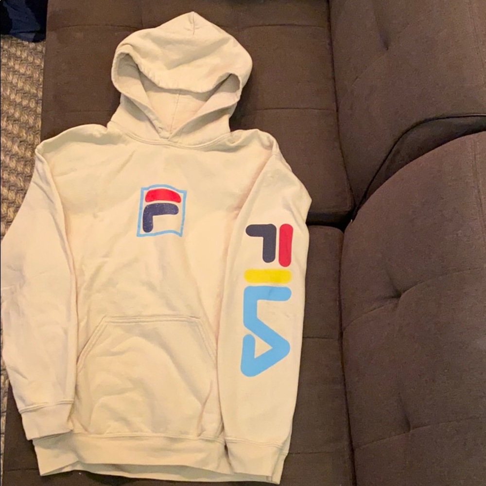 Fila hoodie with puff print logo.